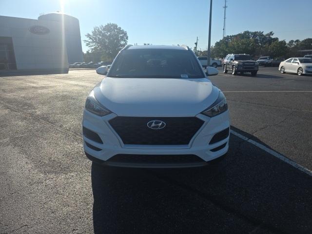 Photo of 2021 Winter White Hyundai TUCSON