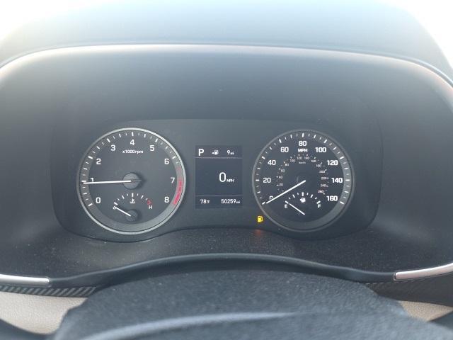 Photo of 2021 Winter White Hyundai TUCSON