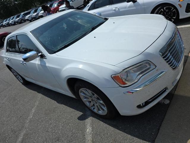 Photo of 2012 Bright White Clearcoat Chrysler 300