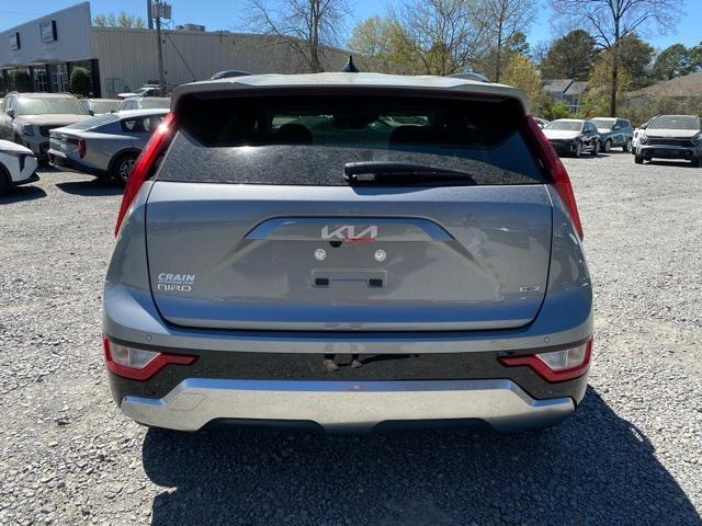 Photo of 2025 Steel Gray Kia Niro