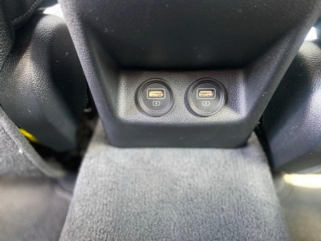 Photo of 2022 Glacial White Pearl Kia K5
