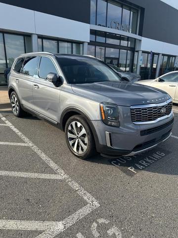 Photo of 2020 Everlasting Silver Kia Telluride