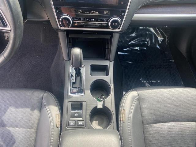Photo of 2019 Crystal White Pearl Subaru Outback