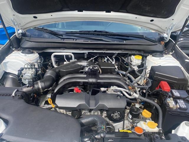 Photo of 2019 Crystal White Pearl Subaru Outback
