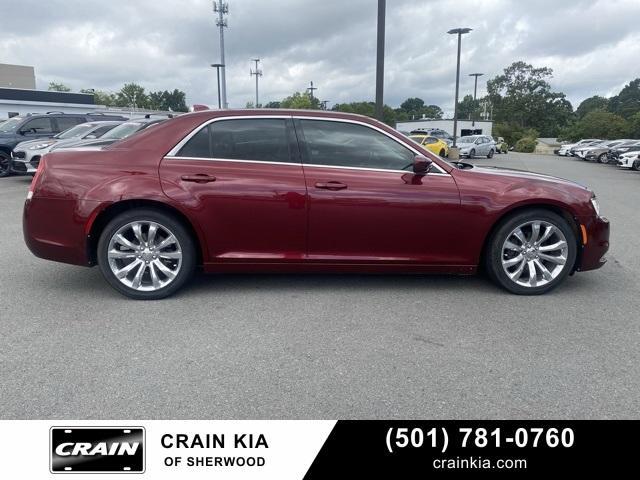 Photo of 2019 Velvet Red Pearlcoat Chrysler 300