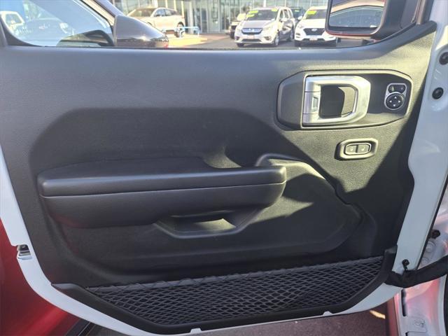 Photo of 2021 Bright White Clearcoat Jeep Wrangler Unlimited 4xe