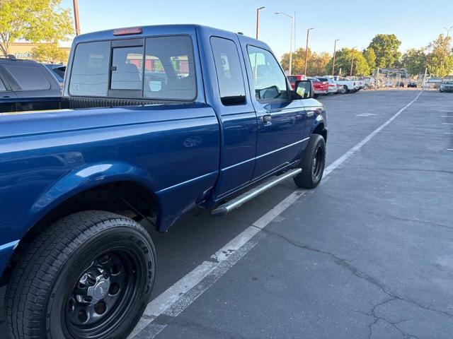 Photo of 2008 Blue Ford Ranger
