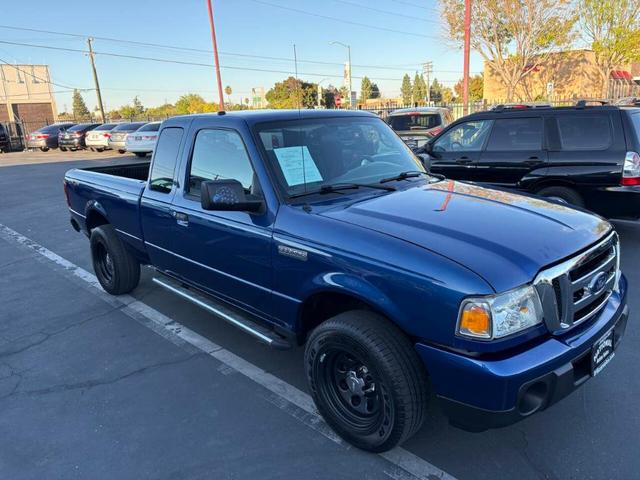 Photo of 2008 Blue Ford Ranger