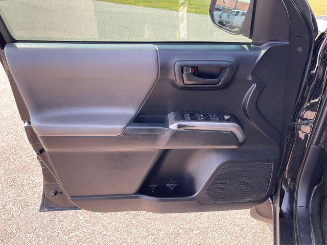 Photo of 2018 Black Toyota Tacoma
