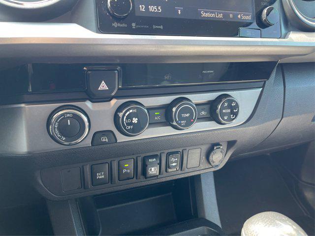 Photo of 2018 Black Toyota Tacoma