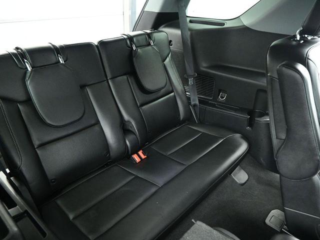 Photo of 2023 Silver Metallic Ford Explorer