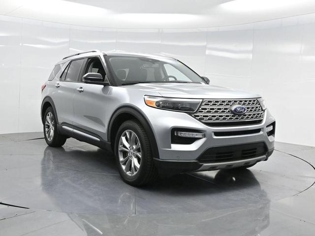 Photo of 2023 Silver Metallic Ford Explorer