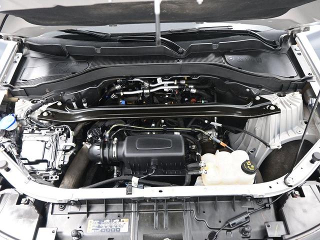 Photo of 2023 Silver Metallic Ford Explorer