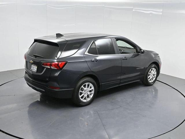 Photo of 2022 Gray Chevrolet Equinox