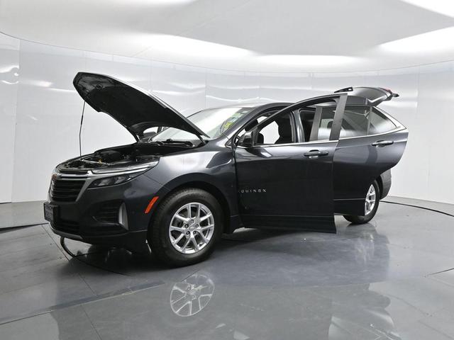 Photo of 2022 Gray Chevrolet Equinox