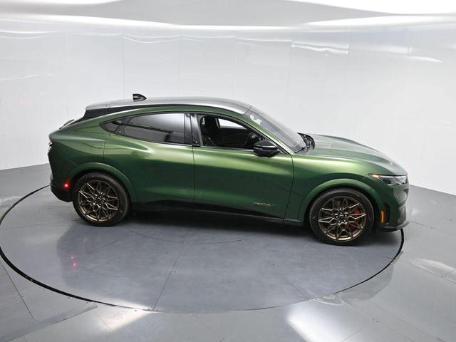 Photo of 2024 Green Metallic Ford Mustang Mach-E