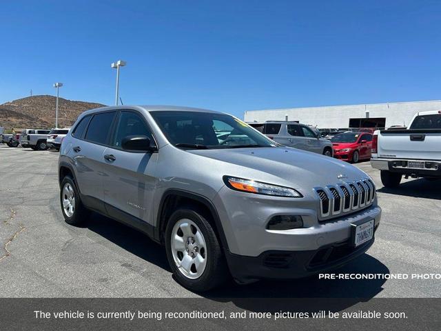 Photo of 2015 Billet Silver Metallic Clearcoat Jeep Cherokee