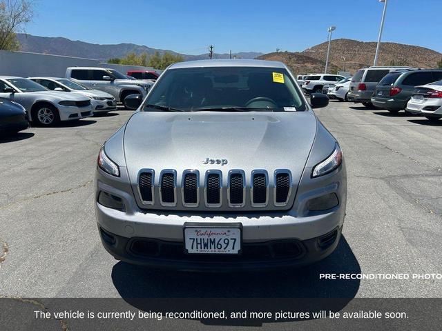 Photo of 2015 Billet Silver Metallic Clearcoat Jeep Cherokee