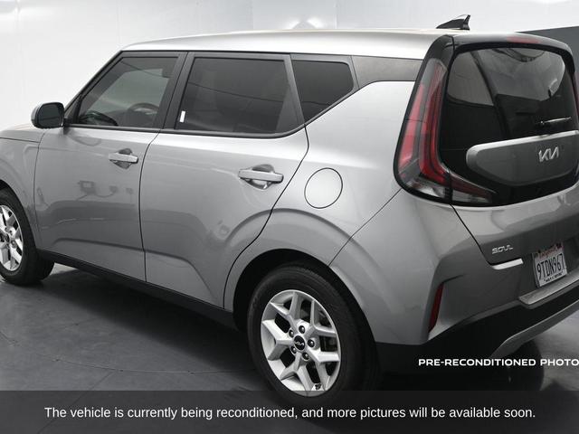 Photo of 2024 Steel Gray Kia Soul