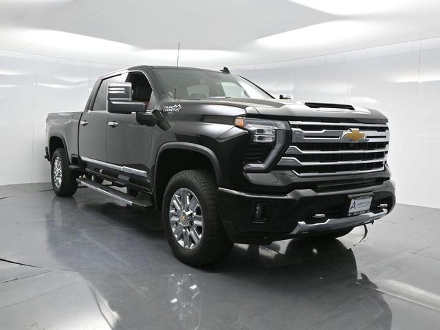 Photo of 2024 Black Chevrolet Silverado 2500