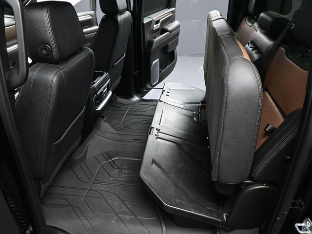 Photo of 2024 Black Chevrolet Silverado 2500