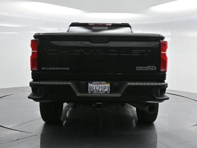 Photo of 2024 Black Chevrolet Silverado 2500