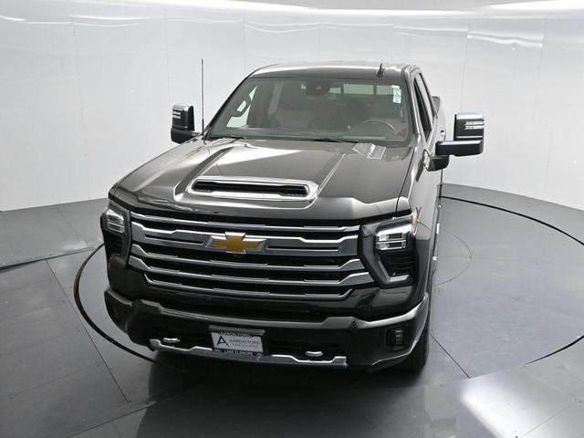 Photo of 2024 Black Chevrolet Silverado 2500