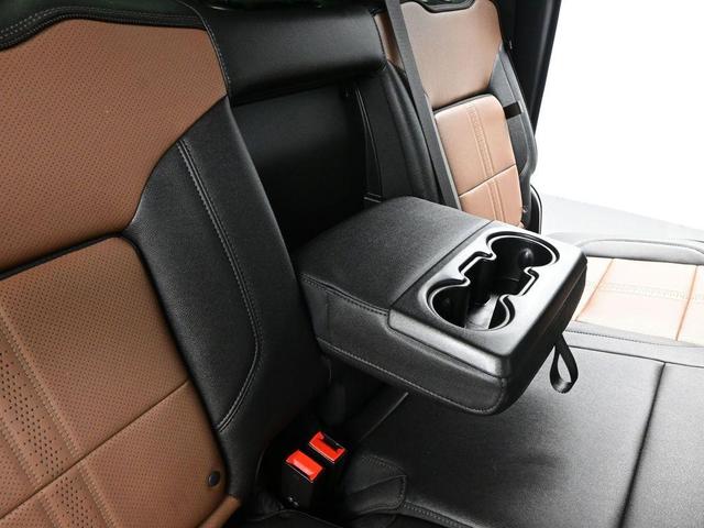 Photo of 2024 Black Chevrolet Silverado 2500