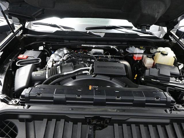 Photo of 2024 Black Chevrolet Silverado 2500