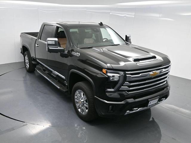 Photo of 2024 Black Chevrolet Silverado 2500