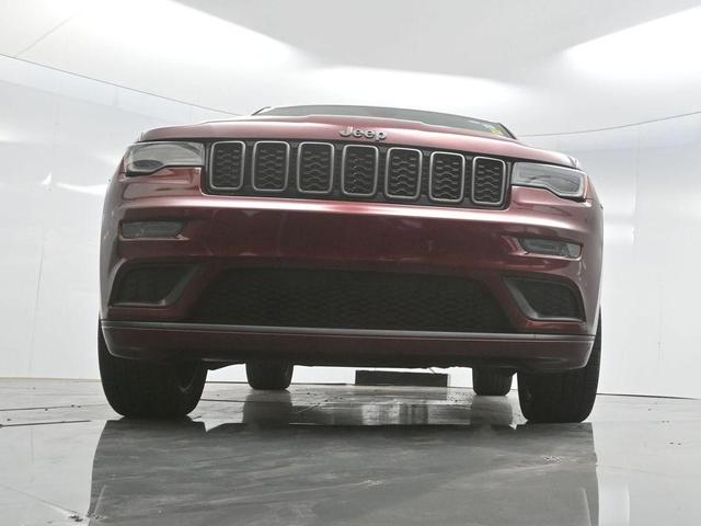 Photo of 2020 Velvet Red Pearlcoat Jeep Grand Cherokee