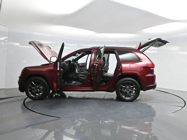 Photo of 2020 Velvet Red Pearlcoat Jeep Grand Cherokee