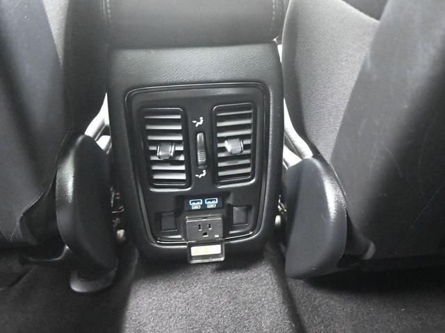 Photo of 2020 Velvet Red Pearlcoat Jeep Grand Cherokee