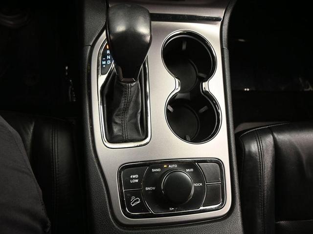 Photo of 2020 Velvet Red Pearlcoat Jeep Grand Cherokee
