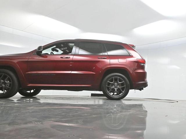 Photo of 2020 Velvet Red Pearlcoat Jeep Grand Cherokee