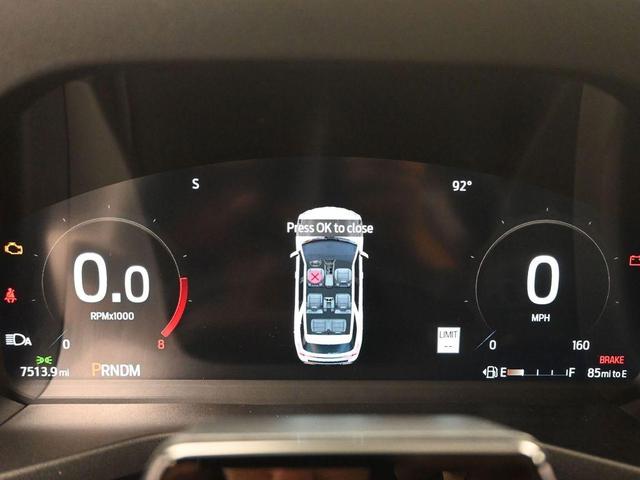 Photo of 2025 White Metallic Ford Explorer