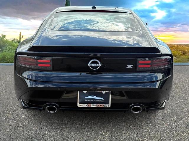 Photo of 2025 Black Diamond Pearl Nissan Z