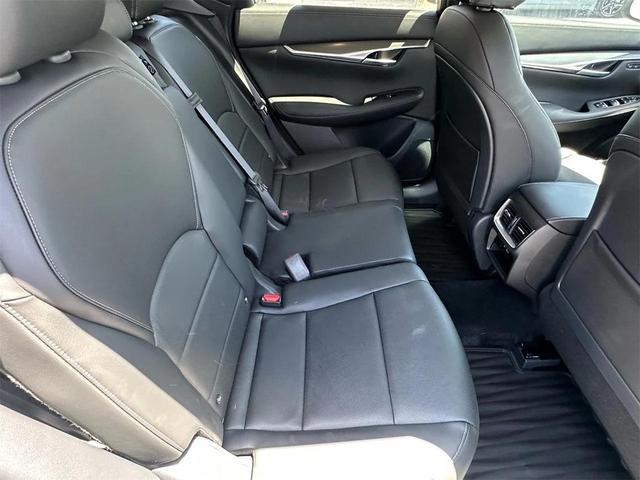 Photo of 2025 Radiant White INFINITI QX50