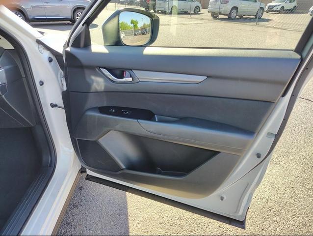 Photo of 2019 Snowflake White Pearl Mica Mazda CX-5