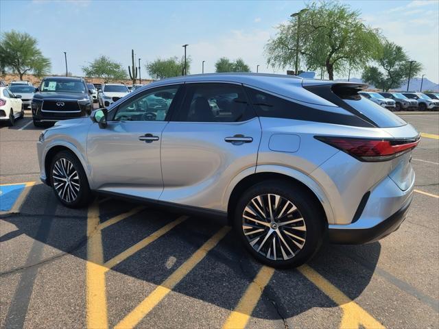 Photo of 2023 Iridium Lexus RX 350