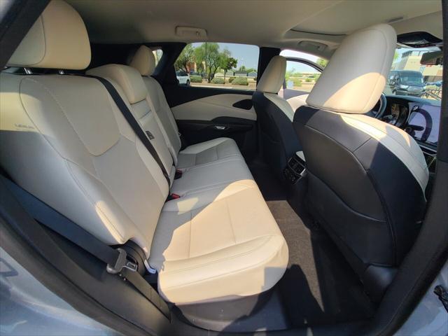 Photo of 2023 Iridium Lexus RX 350