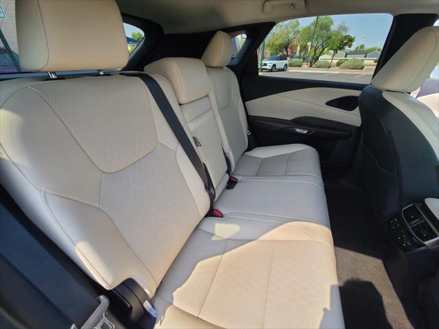 Photo of 2023 Iridium Lexus RX 350