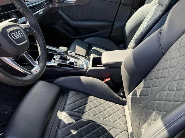 Photo of 2024 Mythos Black Audi S5