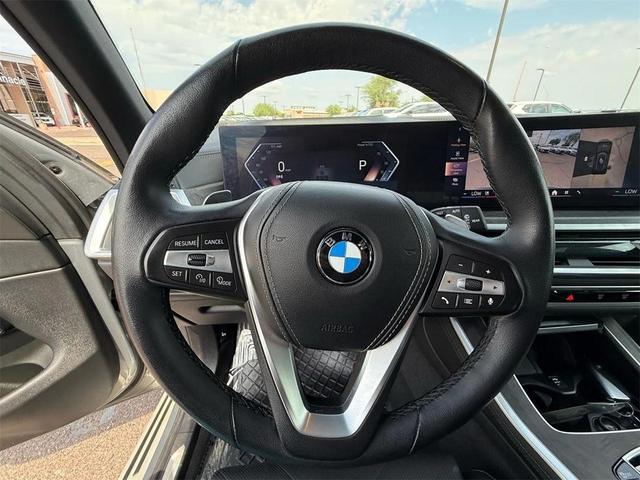 Photo of 2024 Gray BMW X5