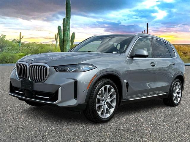 Photo of 2024 Gray BMW X5