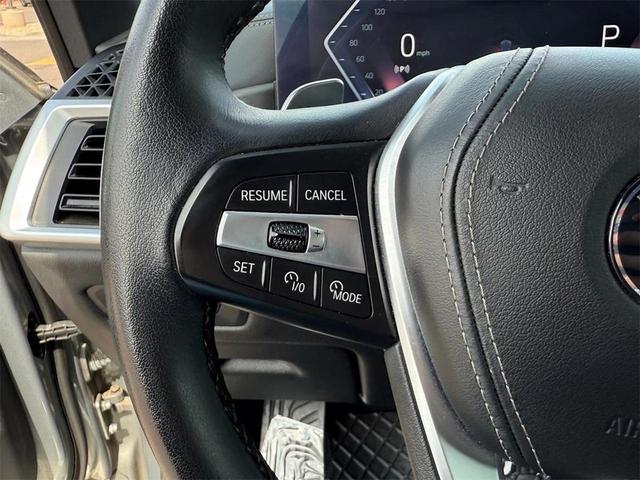 Photo of 2024 Gray BMW X5