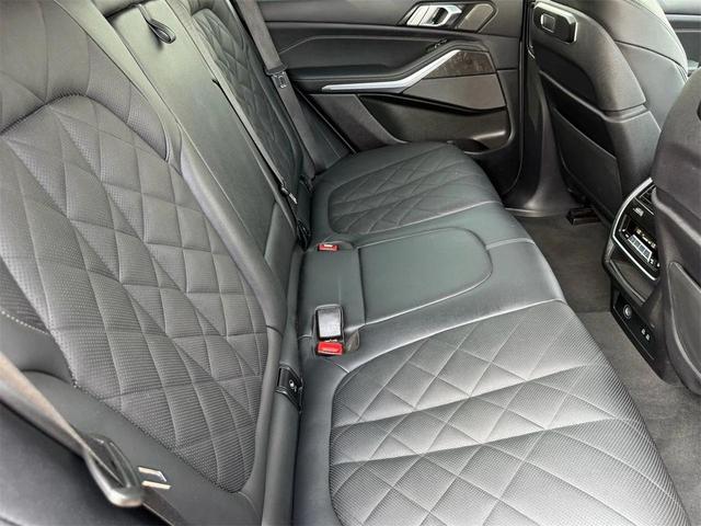 Photo of 2024 Gray BMW X5