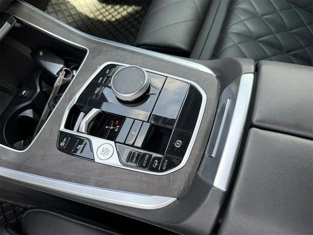 Photo of 2024 Gray BMW X5