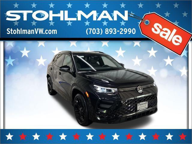 Photo of 2025 Deep Black Pearl Volkswagen Tiguan