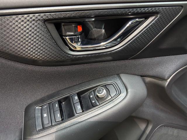 Photo of 2025 Crystal Black Silica Subaru Outback